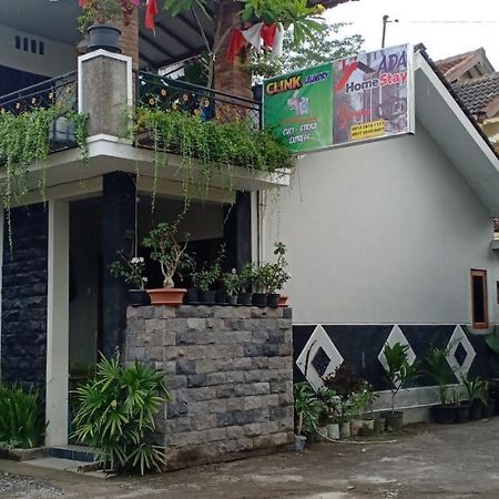 Ada Homestay Magelang Esterno foto